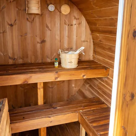 Mit Sauna, Kamin & Fernblick Im Steigerwald 木屋 施吕瑟尔费尔德