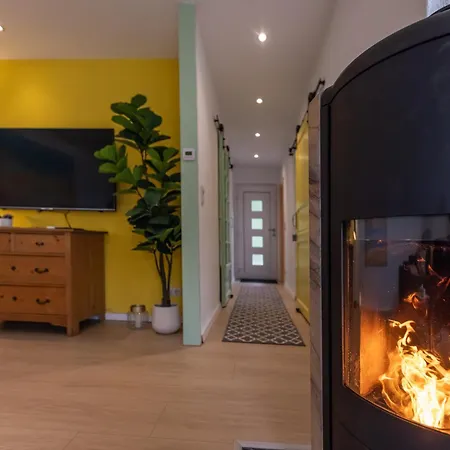 Шале Mit Sauna, Kamin & Fernblick Im Steigerwald